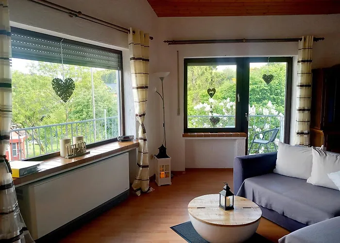 Casa de Férias Eifel Urlaub Mit Hunden Schwalbennest Schalkenmehren